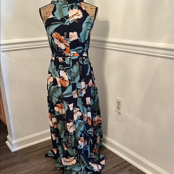 Floral Maxi Dress Halter Dress with Tie Waist - Picture 3 of 9